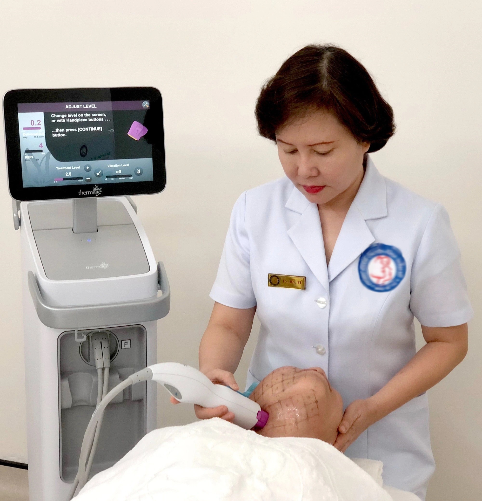 Những công nghệ điều trị da mặt mới để có làn da trắng sáng, trẻ trung