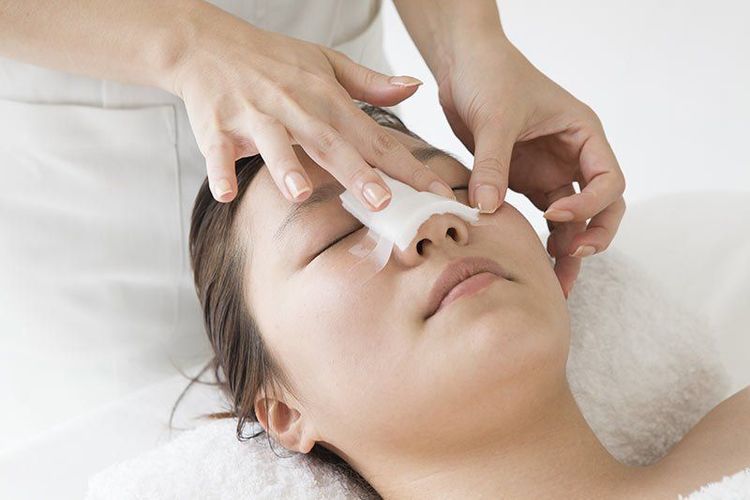 Nên nâng mũi bọc sụn hay cấu trúc thì đẹp?